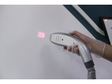 Lasergerät, Haarentfernung mit fasergekoppeltem Diodenlaser 808nm