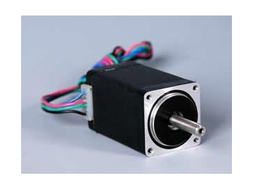 2-phasiger Hybrid-Schrittmotor mit dem hohen Drehmoment, dem Schrittwinkel von 1.8 Grad und der Abmessung von 28mm