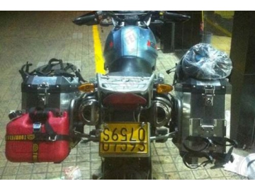 Flaschenhalter für Motorrad