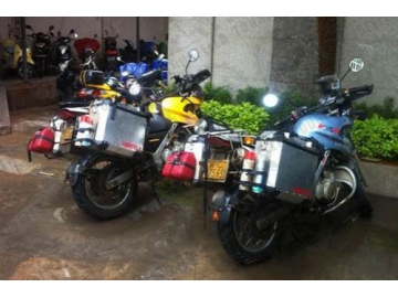 Flaschenhalter für Motorrad