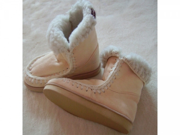 Schneeschuhe aus Kunstwolle